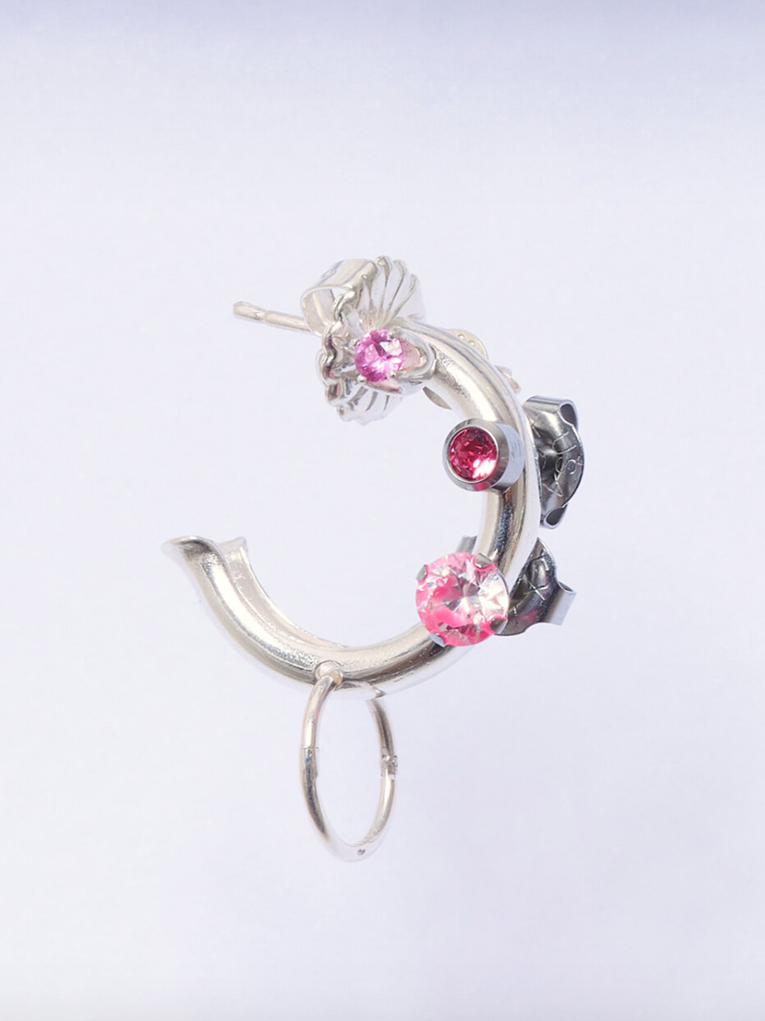UNDERGROUND SUNDAEStuds pink earring